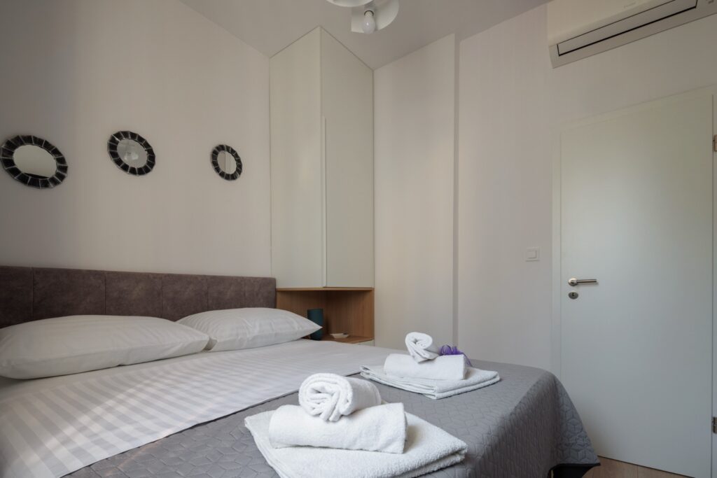 Ground-Floor Two-Bedroom Apartment