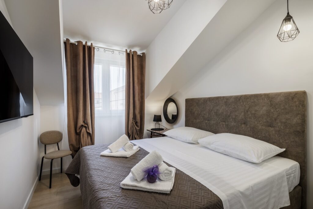 Two-Bedroom Apartment with Sea View