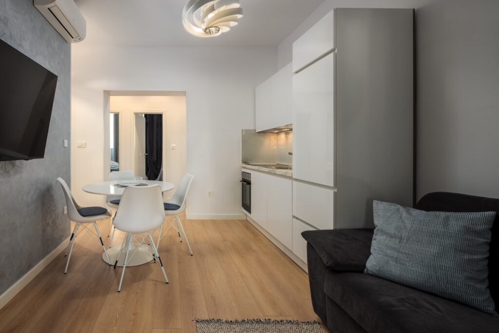 Ground-Floor Two-Bedroom Apartment