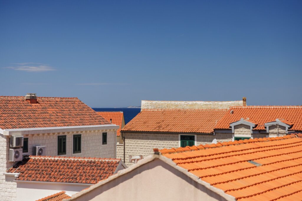 One-Bedroom Apartment with Sea View