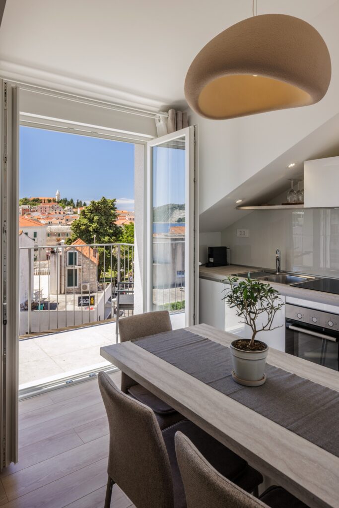 One-Bedroom Apartment with Sea View